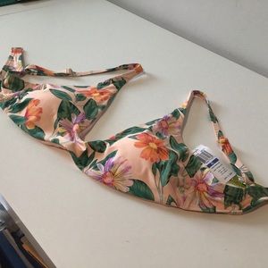 Swim Top XL Multi Floral NWT Gianni Bini